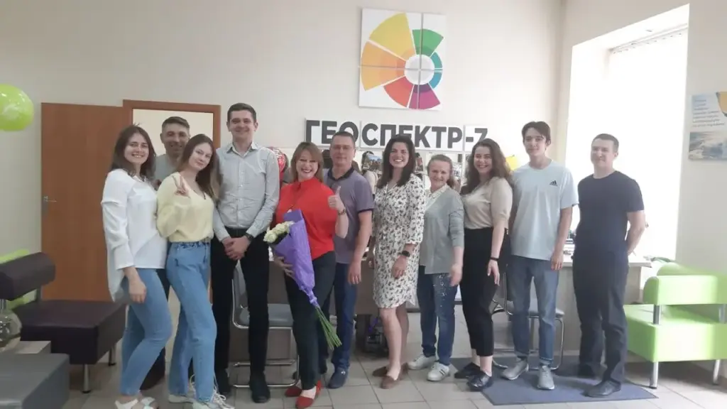 Спеціалісти з геодезії, землеустрою та проектування компанії Геоспектр-7.